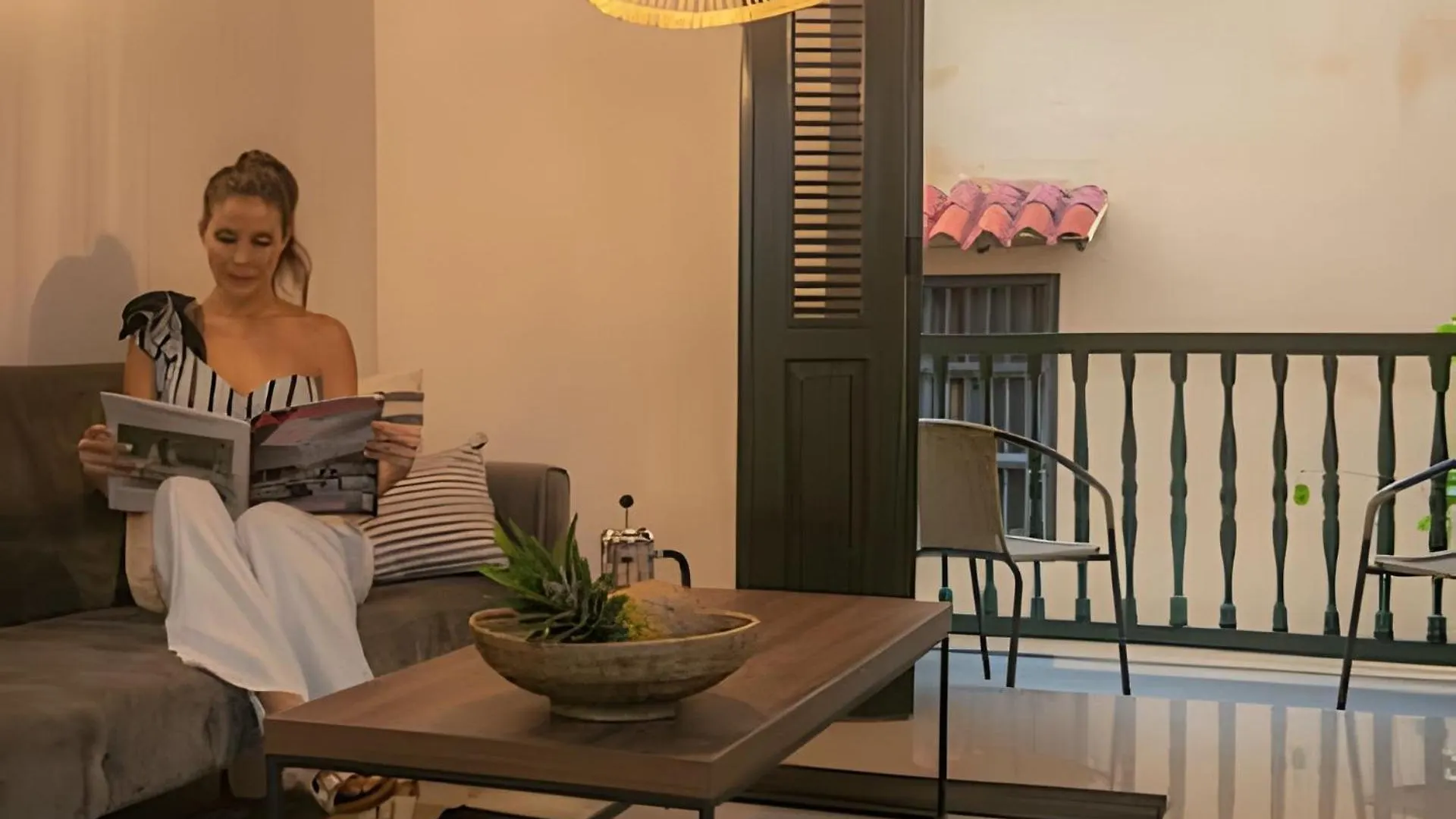 Laurdhomes Duplex Old City, Plaza Santo Domingo Cartagena Colombia